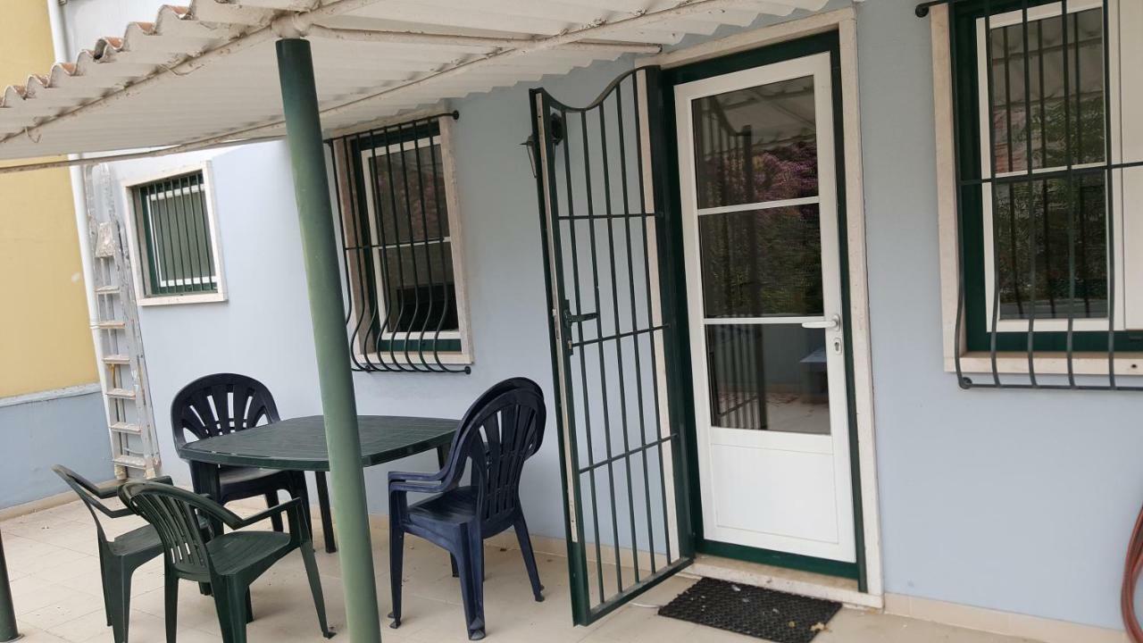 Grandmommy'S House - Traditional And Comfy Lisboan Apartment Bagian luar foto